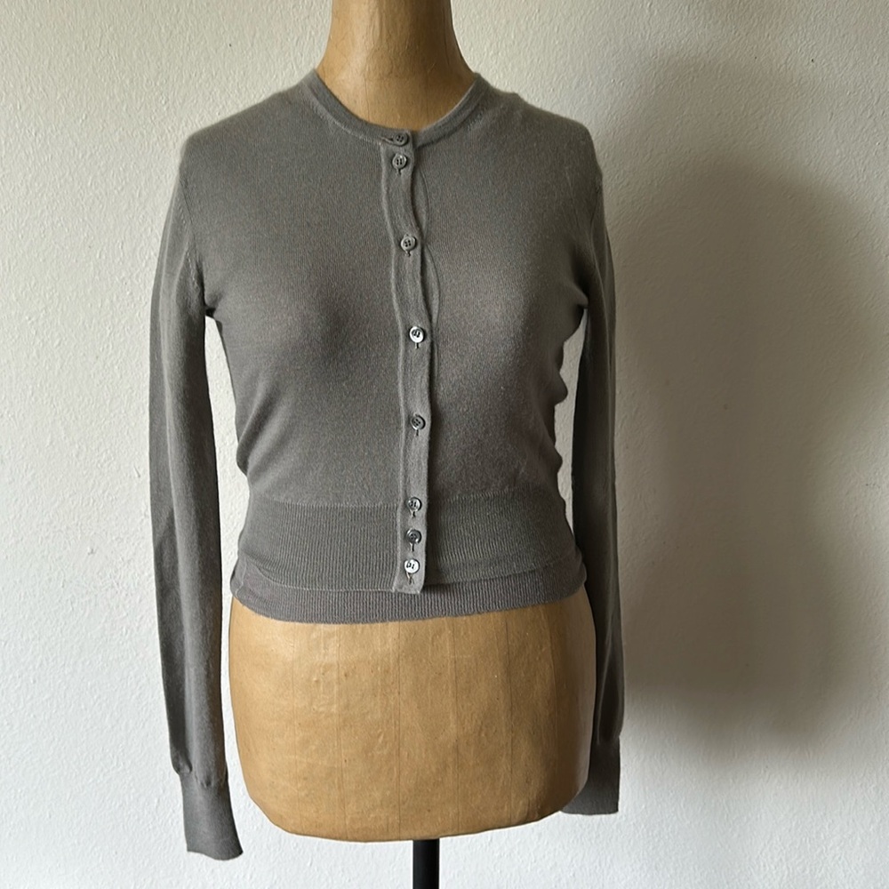 Alaia Paris XS luxury 2 piece cashmere sweater set grey cardigan + short sleeve